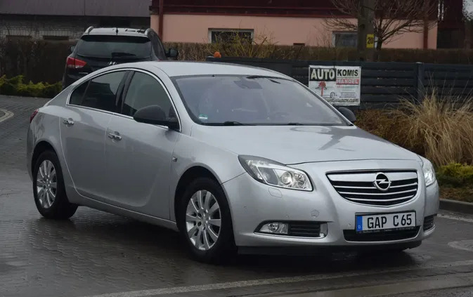 Opel Insignia cena 24900 przebieg: 113000, rok produkcji 2010 z Pyskowice małe 781